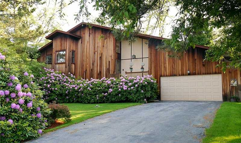 1st image of 18 Plantation Dr