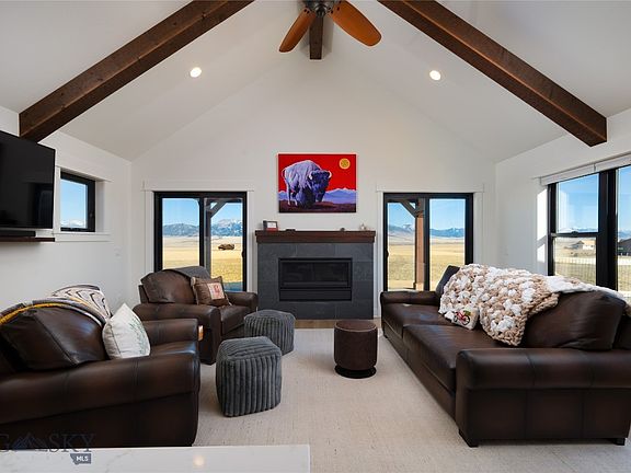 15th image of this home