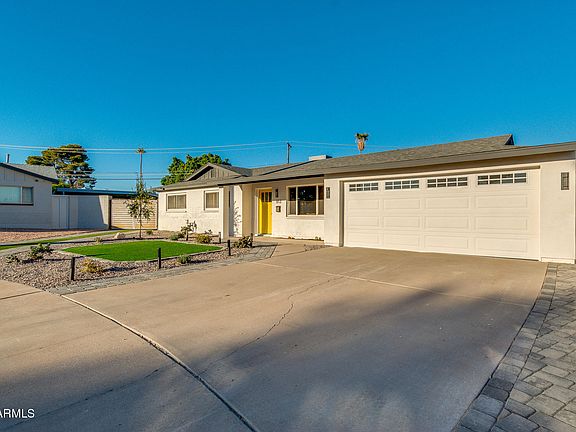5th image of 913 N 73rd Pl