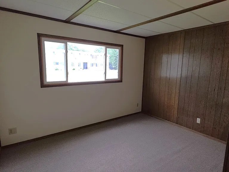 1733 Warwick Way — Photo 10