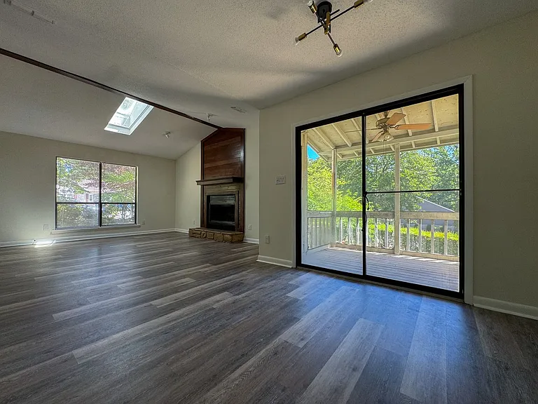 1715 Arrow Ridge Way — Photo 11
