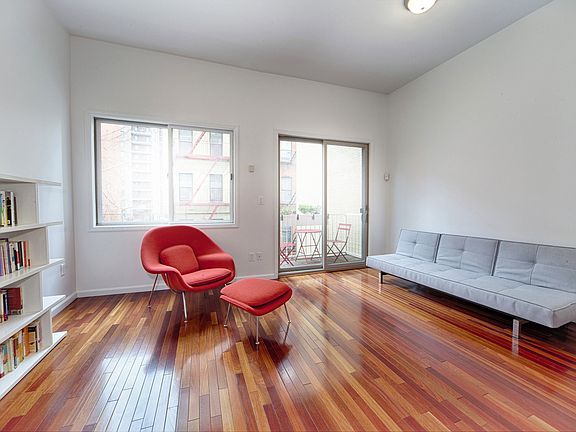 5th image of 7 W 131st St APT 1