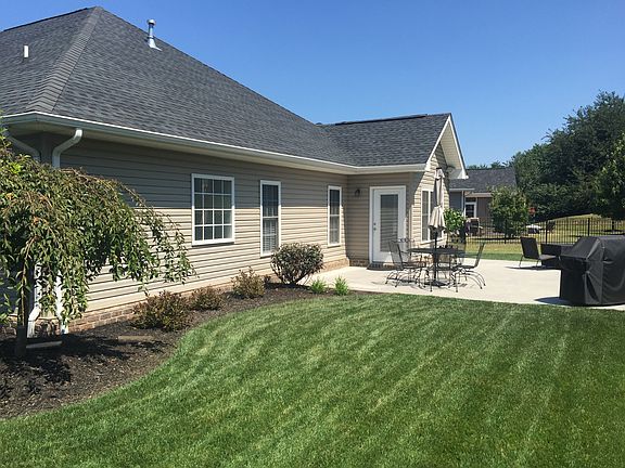 4th image of 2689 Woods Meadow Ln
