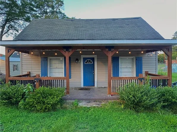 18 Adger St, Pelzer, SC 29669