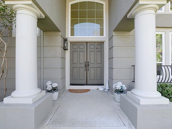 2nd image of 6577 Graystone Meadow Cir