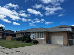 1535 Saint Patricks Ave, Windsor, ON N9B3K3