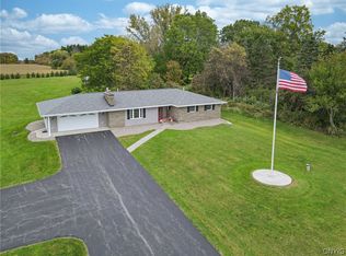 1939 Coon Hill Rd, Skaneateles, NY 13152