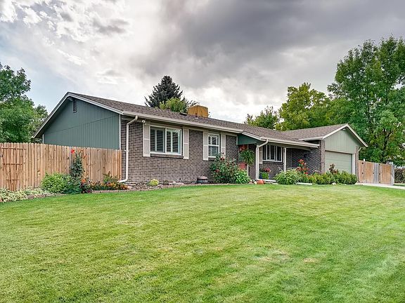 2nd image of 10284 W Marlowe Pl
