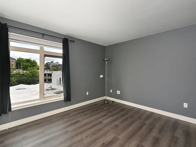 1610 Belmont Ave #513 — Photo 9