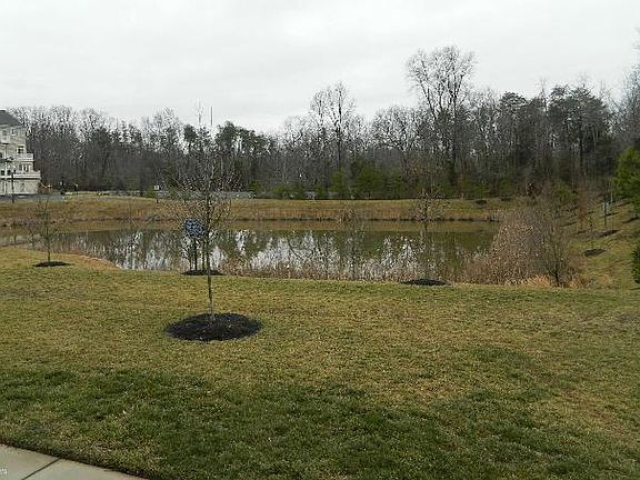 4th image of 7098 Little Thames Dr #222