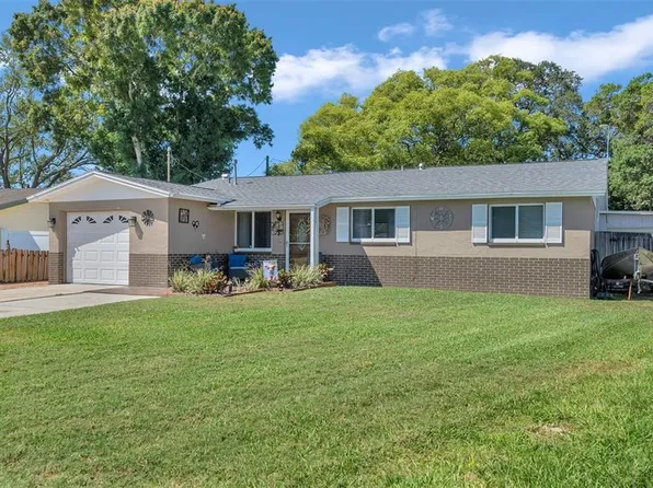 10834 111th St, Seminole, FL 33778