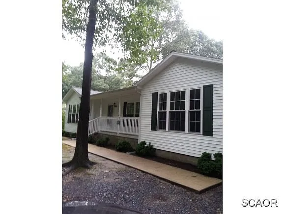 22 Maplewood Dr photo 1