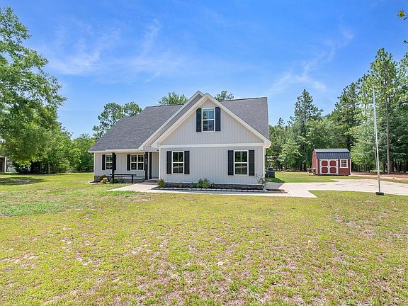 4th image of 939 Old Stagecoach Rd