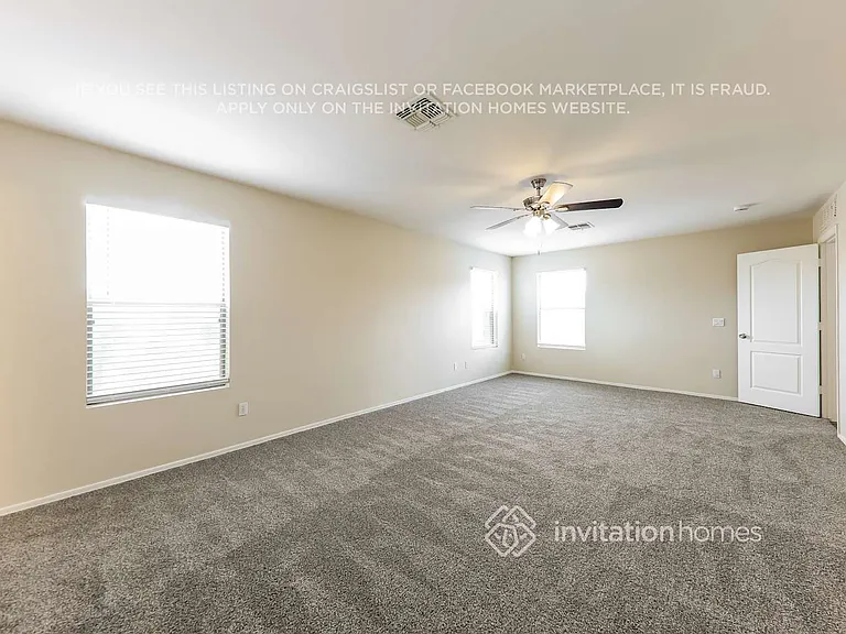 17049 W Marshall Ln — Photo 11