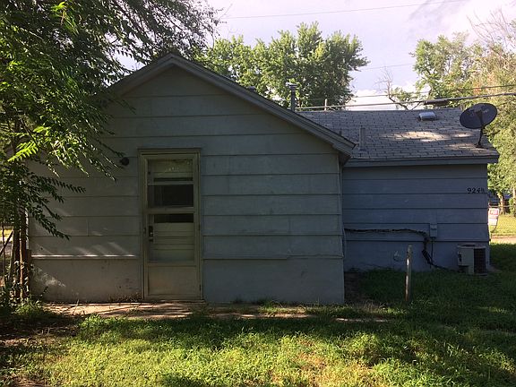 924 1/2, the back house
