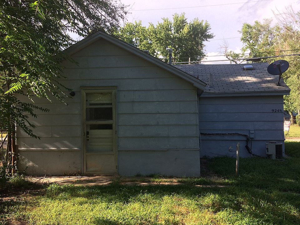 924 1/2, the back house
