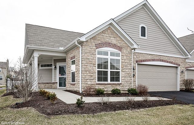 1st image of 610 Handel Ln