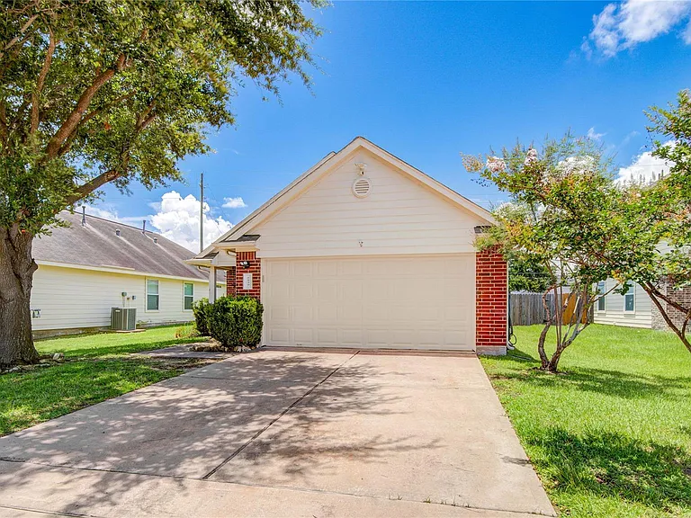 5939 Brenwood Trails Ln — Photo 4