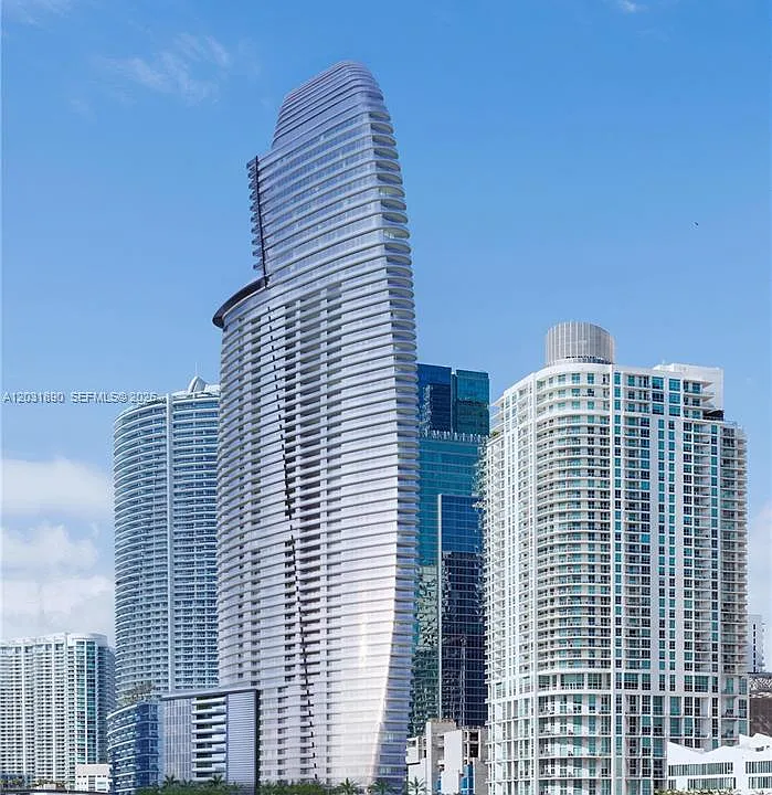 300 Biscayne Boulevard Way #2008
