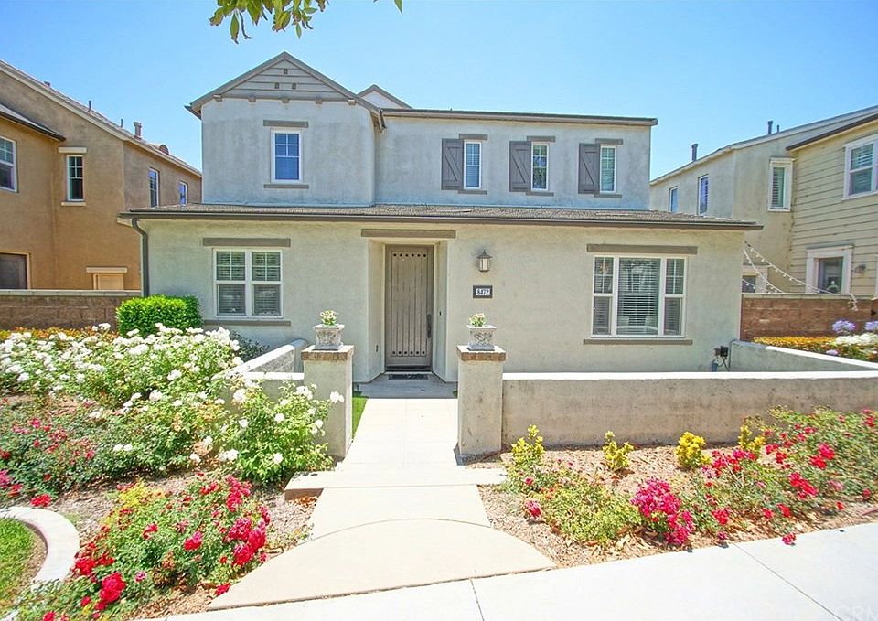 1st image of 8472 Blue Spruce St