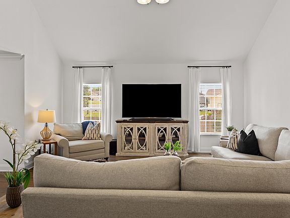 5th image of 255 Kailors Cove Cir