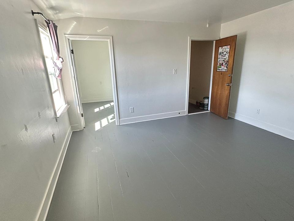 1st image of 2110 Ashby Ave #9