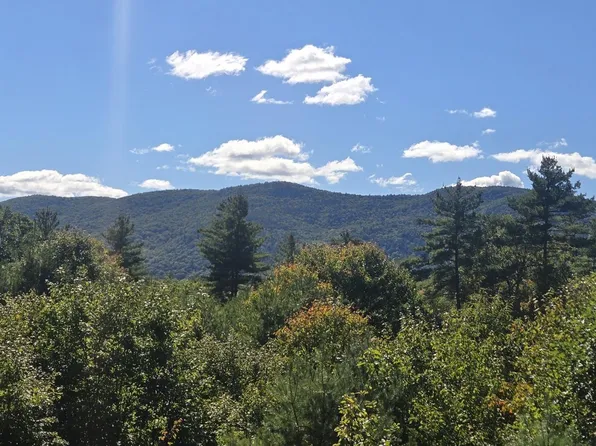 11 Mockingbird Lane, Bridgton, ME 04009
