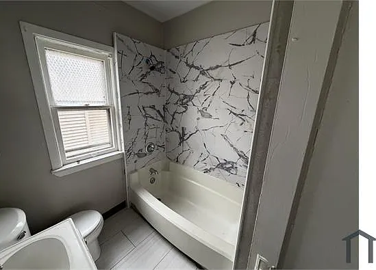 3410 Desota Ave #UP — Photo 2