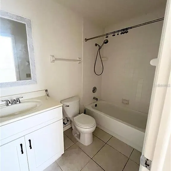 215 Goldstein St #2 — Photo 7