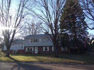 417 S Iowa St, Mitchell, SD 57301