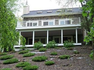 80 Longwood Dr, Athens, NY 12015