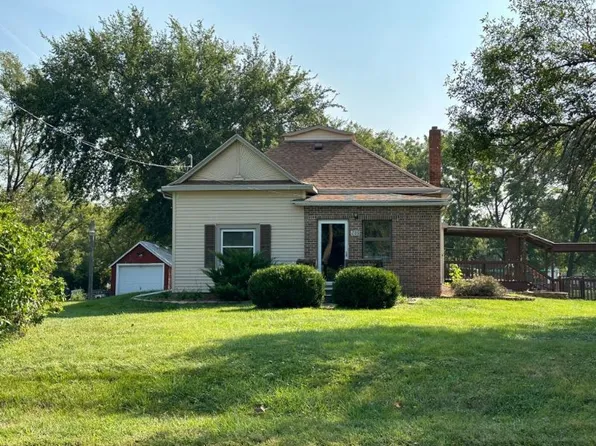 205 Missouri Ave, College Springs, IA 51637