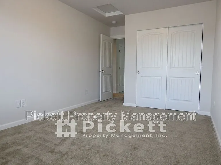 4222 Andasio Loop SE — Photo 18