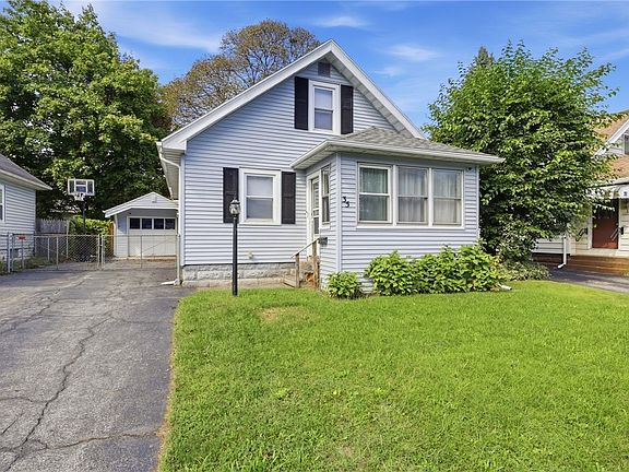 2nd image of 35 California Dr