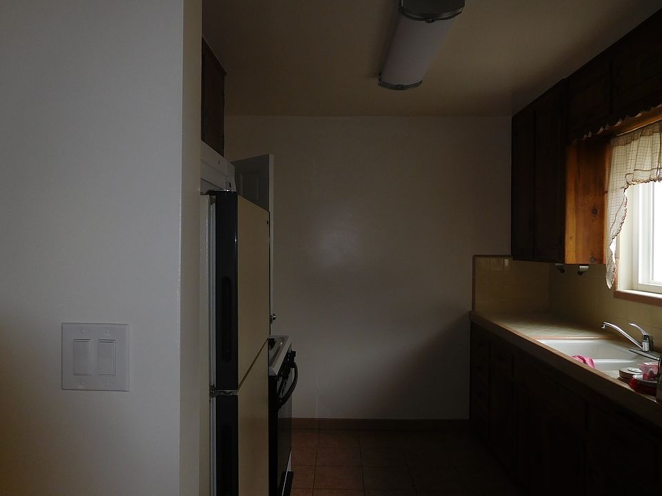 1st image of 3117 Nimitz Blvd