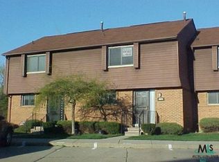 3878 Old Creek Rd, Troy, MI 48084