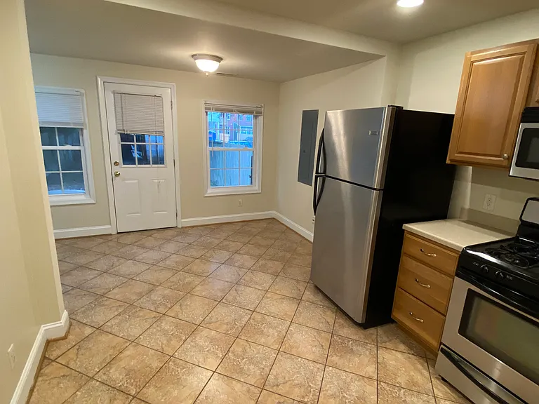 3115 Parkwood Ave — Photo 23