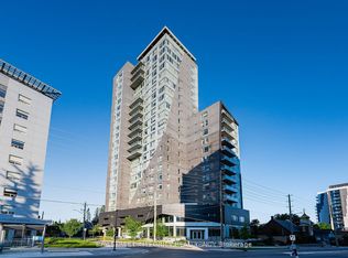 158 King St S #902, Waterloo, ON N2J0E5