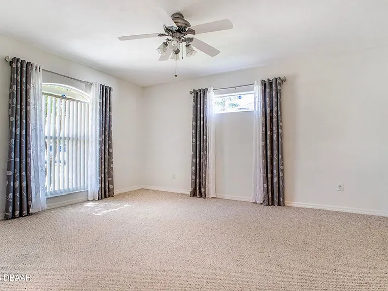 6115 Sabal Point Cir — Photo 15