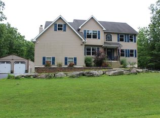 3771 Bristol Cir E, East Stroudsburg, PA