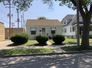 4756 N 21st St, Milwaukee, WI 53209