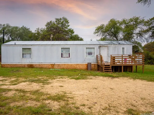 22807 Grand Spring, Elmendorf, TX 78112