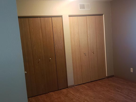 3rd image of 820 Carrier Creek Blvd NE #102