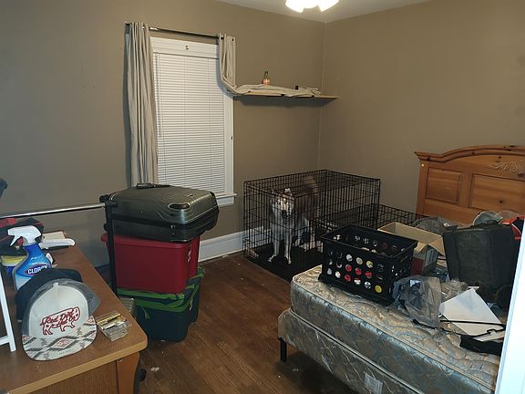4th image of 1038 Spencer Ln