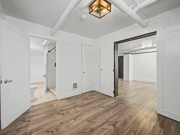 523 E 12th Ave #10 — Photo 17