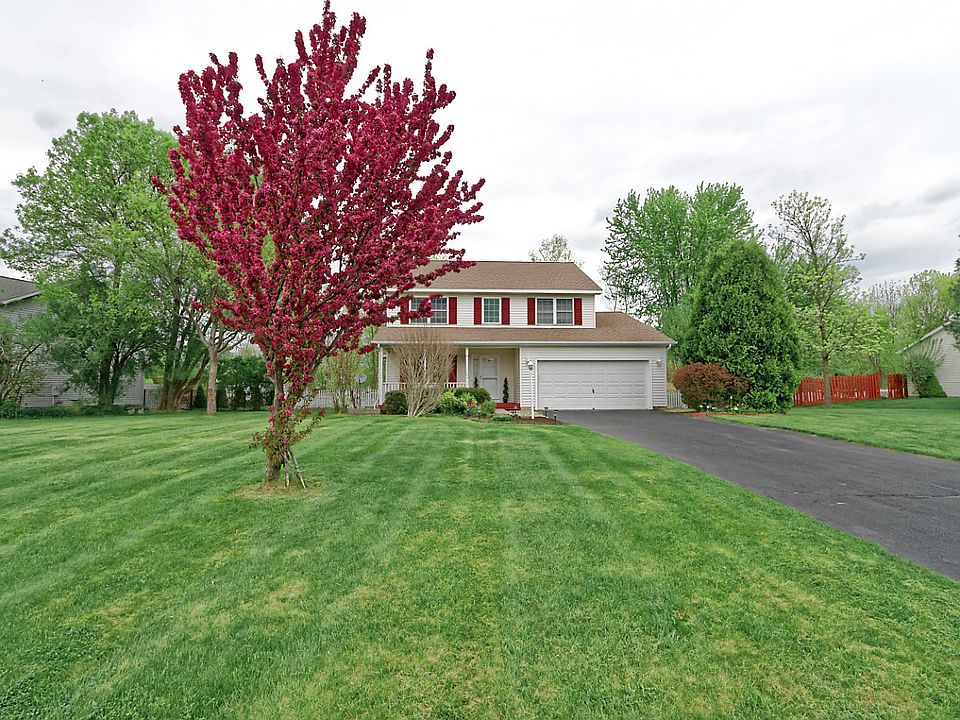 1st image of 39 Mallard Dr