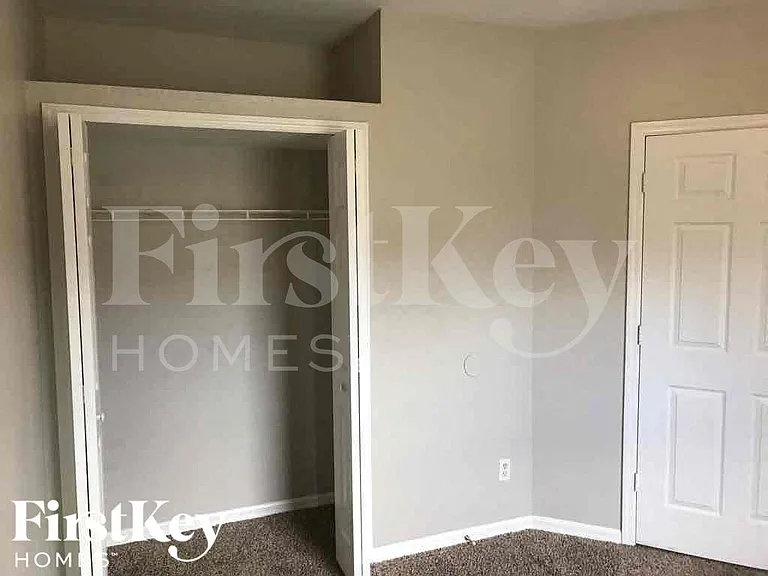 8235 Mossborger Ave — Photo 13