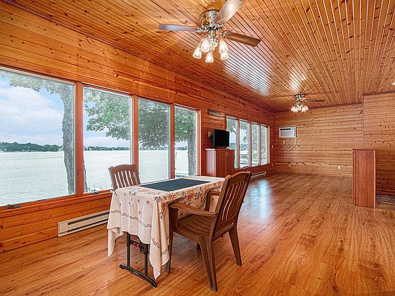 5th image of 61708 Lake View Dr