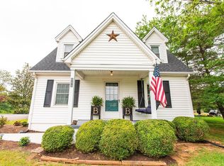 886 Burks Hill Rd, Bedford, VA 24523