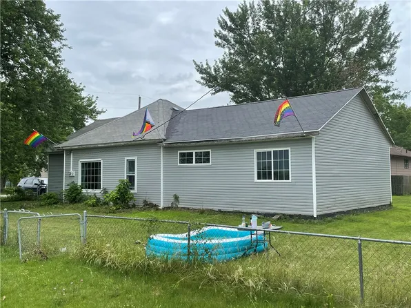 1001 East St, New Virginia, IA 50210